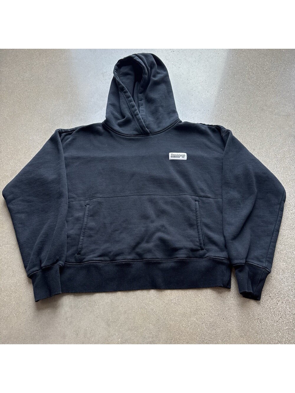 Bearded Goat Cropped Hoodie Womens Medium Pullover Kangaroo Pocket Travel